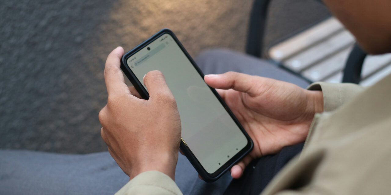 Studies show no clear answer to cellphone usage causing cancer